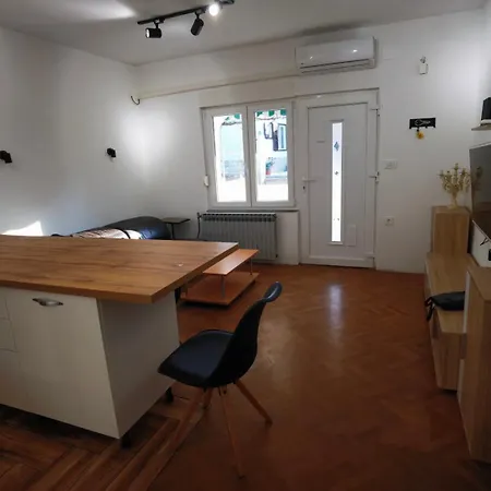 Dijana Apartment